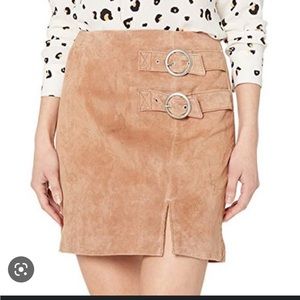 Blank nyc tan suede buckle skirt size 26